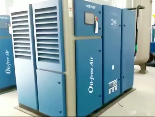 SCR100GV斯可絡(luò)無油螺桿空壓機(jī)24小時(shí)為海南省人民醫(yī)院提供壓縮空氣